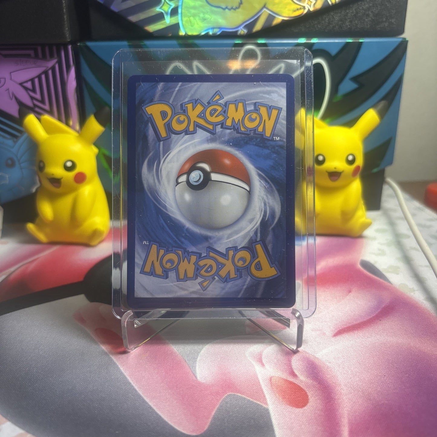 Mimikyu VMAX TG17/TG30 - NM condition - Pokémon TCG Brilliant Stars